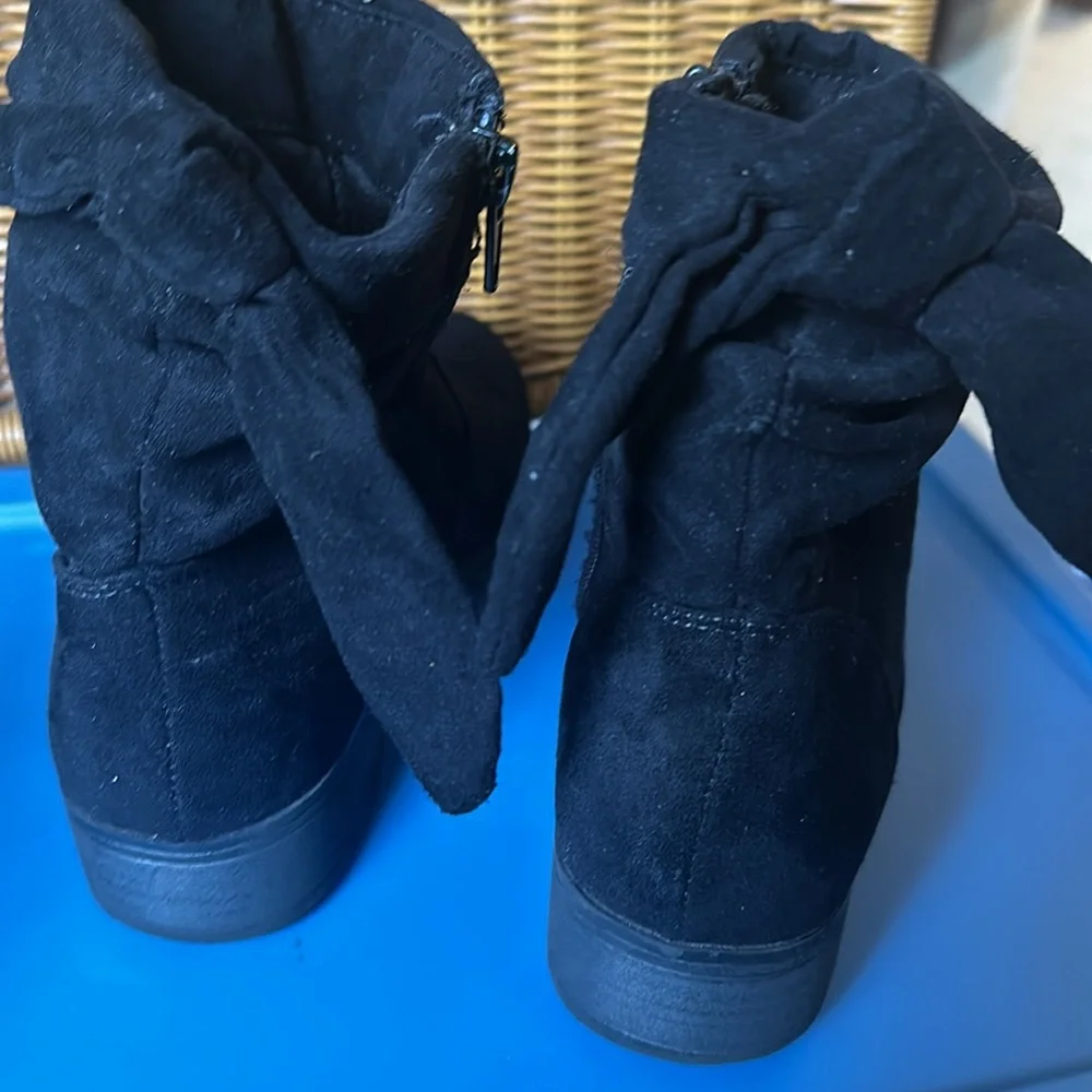 Justice girls size 3 zip black boots